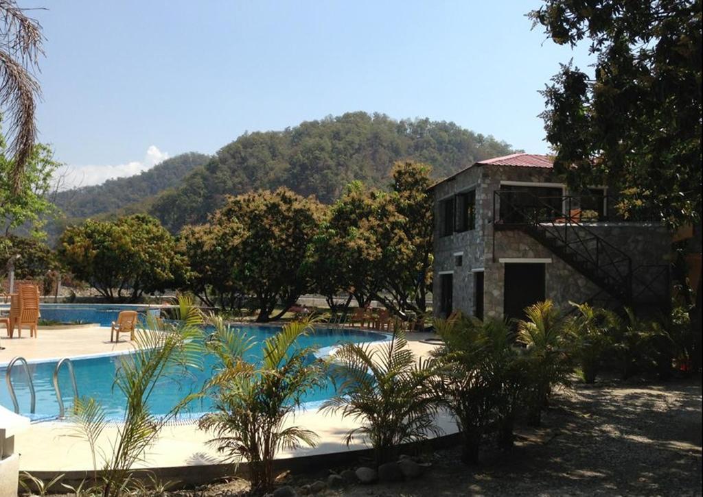 Dewdrop Mango Bloom Resort Jim Corbett National Park Zimmer foto